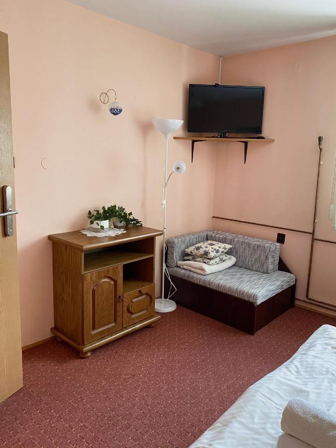 Pokoje Goscinne Pod Jaworem - Obok Pieknego Szlaku Wzdluz Rzeki Bialka, 1Km Do Stokow Kotelnica Extérieur photo