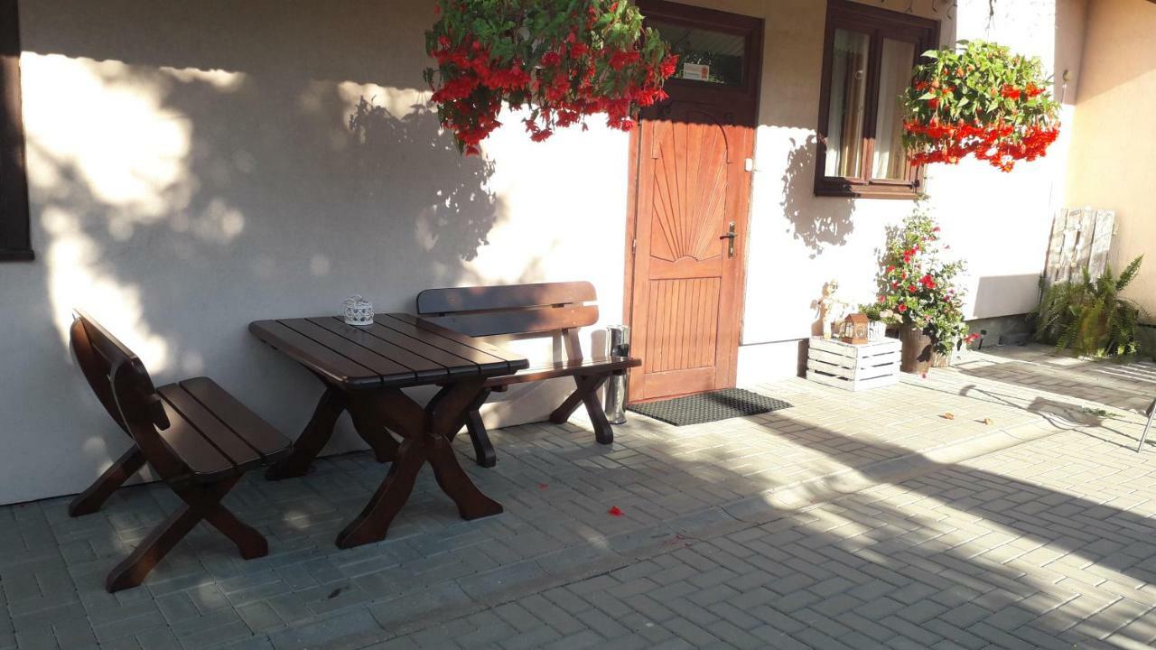 Pokoje Goscinne Pod Jaworem - Obok Pieknego Szlaku Wzdluz Rzeki Bialka, 1Km Do Stokow Kotelnica Extérieur photo